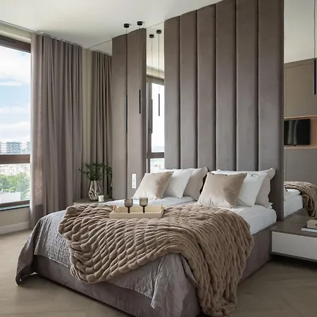 Bulvar Penthouse Collection By Lion * Danzig